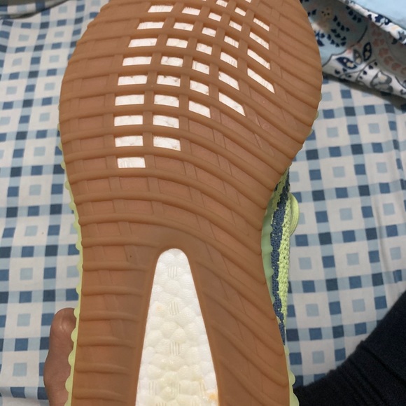 Used - Picture 4 of 4